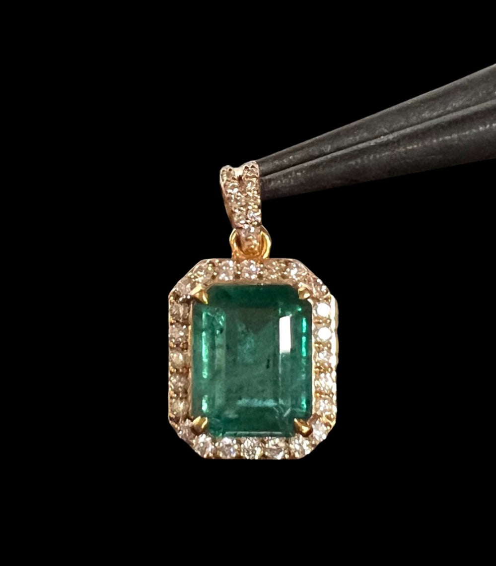 Emerald & discount 14K Pendant